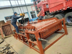 鏈板式輸送機(磷板輸送機) 鏈板式輸送機(磷板輸送機)